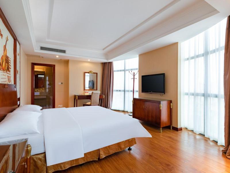 Vienna Hotel Shenzhen Songgang Shajiang Road Bagian luar foto