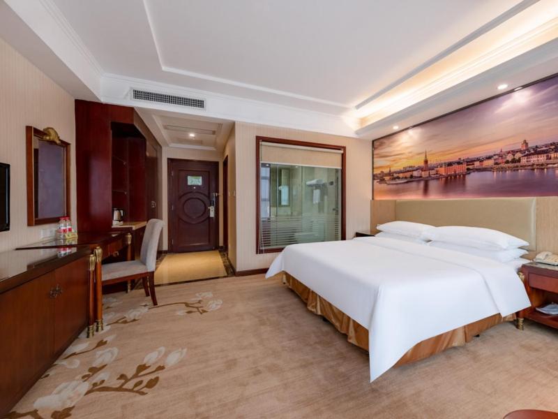 Vienna Hotel Shenzhen Songgang Shajiang Road Bagian luar foto