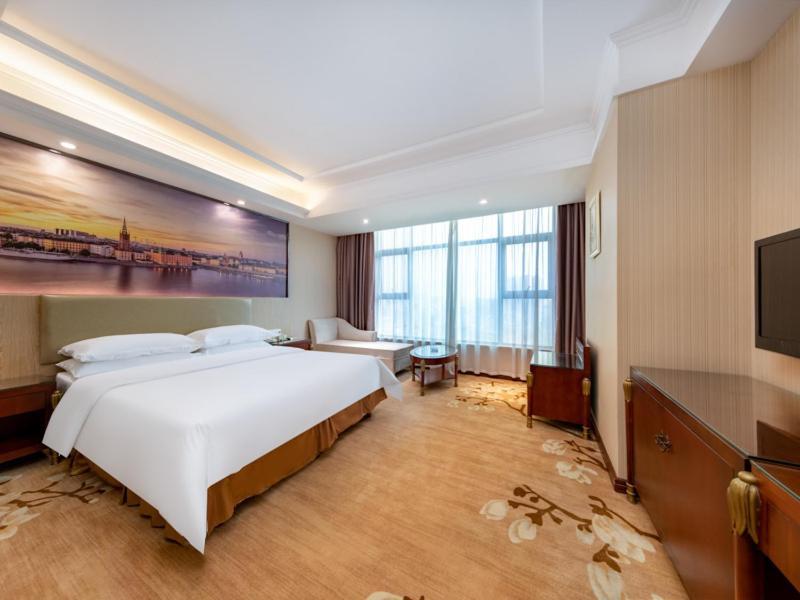 Vienna Hotel Shenzhen Songgang Shajiang Road Bagian luar foto